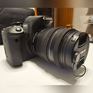 Canon EOS Rebel T5i Camera